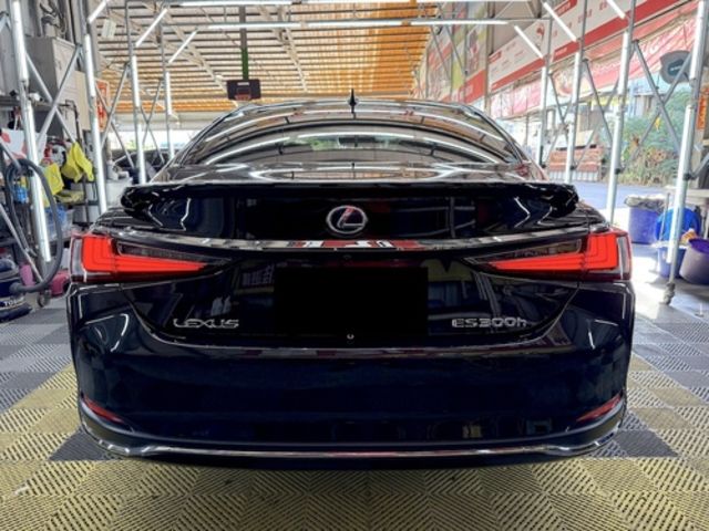 LEXUS凌志 ES300H  第4張相片