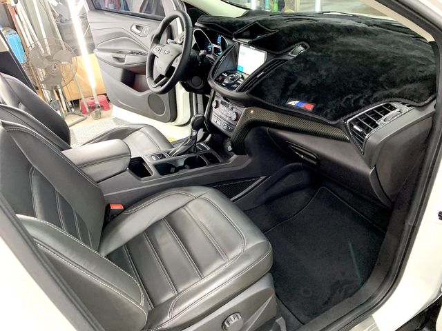 FORD福特 KUGA  第17張相片