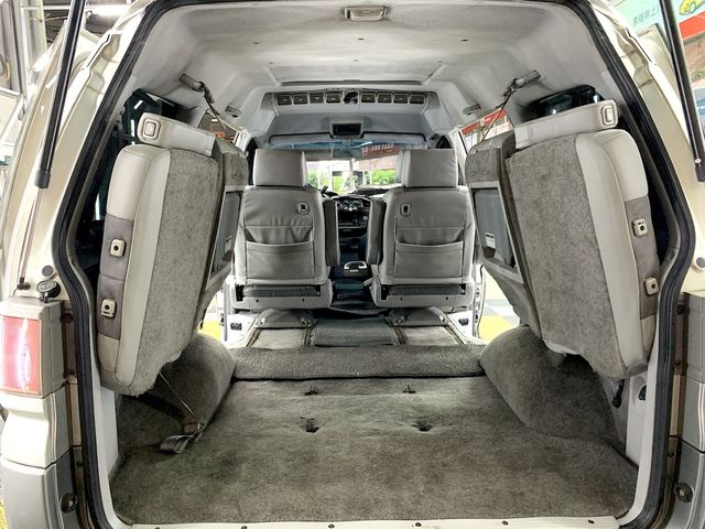 MITSUBISHI三菱 SPACE GEAR  第12張相片