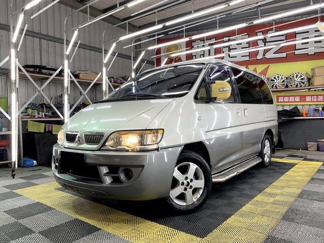 MITSUBISHI三菱 SPACE GEAR  第20張相片