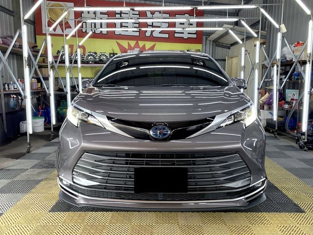 TOYOTA豐田 SIENNA  第3張相片