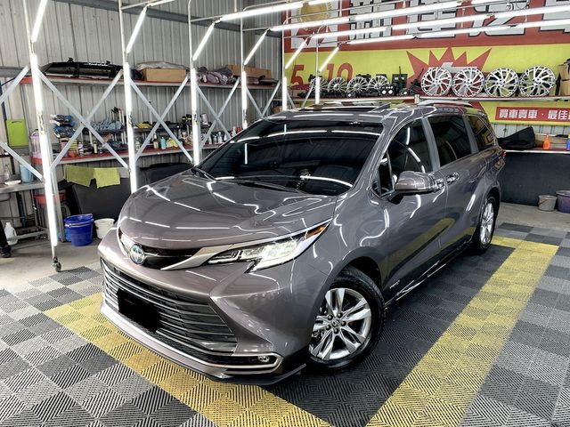 TOYOTA豐田 SIENNA  第13張相片