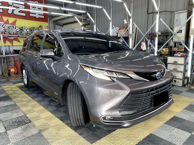 TOYOTA豐田 SIENNA  第19張相片