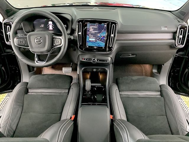 VOLVO富豪 XC40  第5張相片