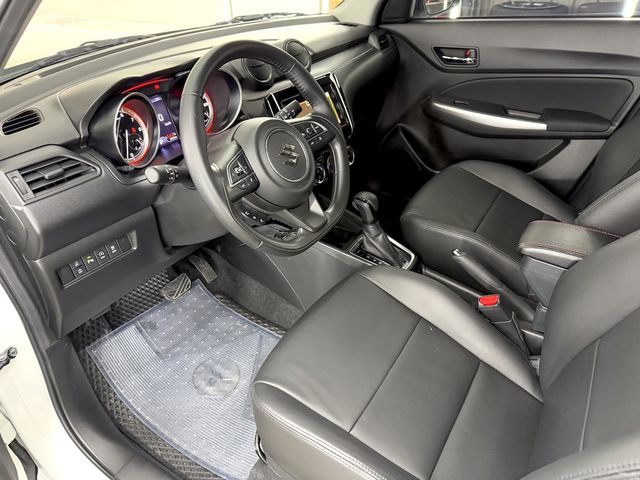 SUZUKI鈴木 SWIFT  第13張相片