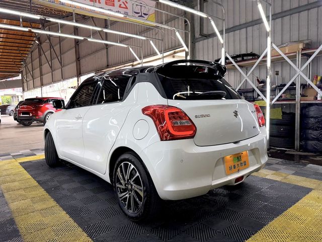 SUZUKI鈴木 SWIFT  第18張相片