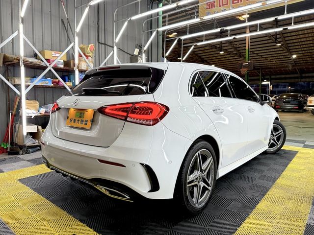 M-BENZ賓士 A180  第3張相片