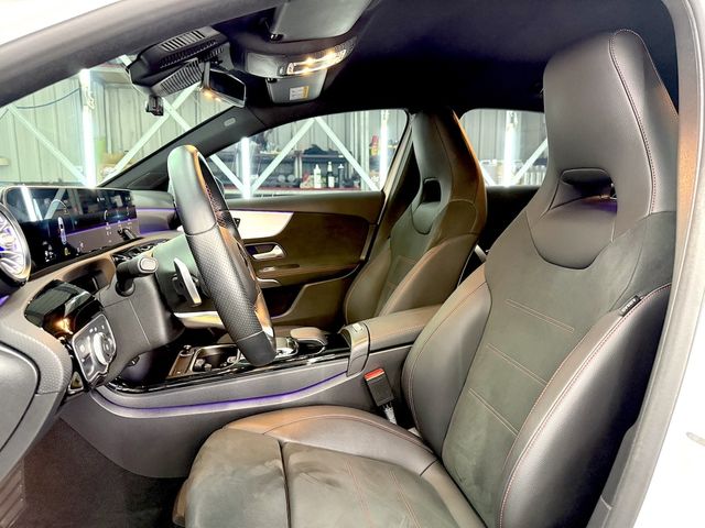 M-BENZ賓士 A180  第6張相片