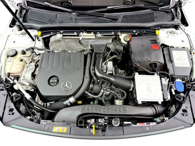 M-BENZ賓士 A180  第19張相片