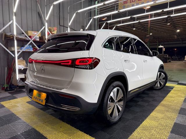 M-BENZ賓士 EQA250  第3張相片