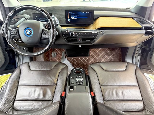 BMW寶馬 I3  第5張相片