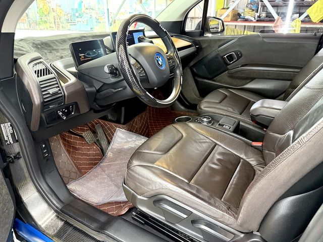BMW寶馬 I3  第14張相片