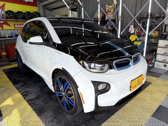 BMW寶馬 I3  第18張相片