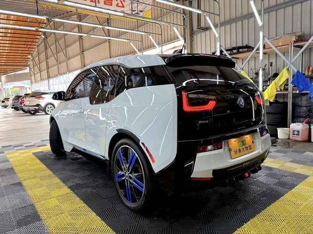 BMW寶馬 I3  第19張相片