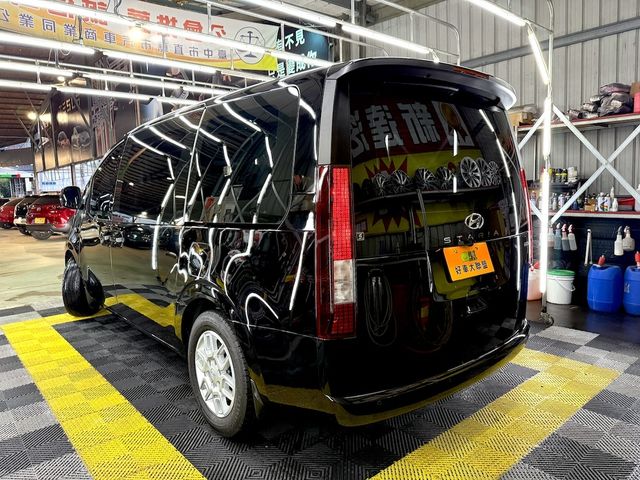 HYUNDAI現代 STARIA  第18張相片