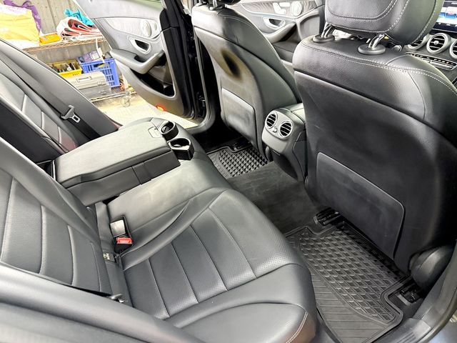 M-BENZ賓士 C300  第15張相片