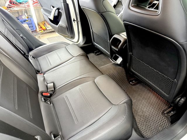 M-BENZ賓士 A200  第15張相片