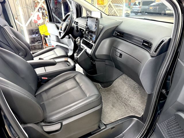 HYUNDAI現代 STARIA  第16張相片