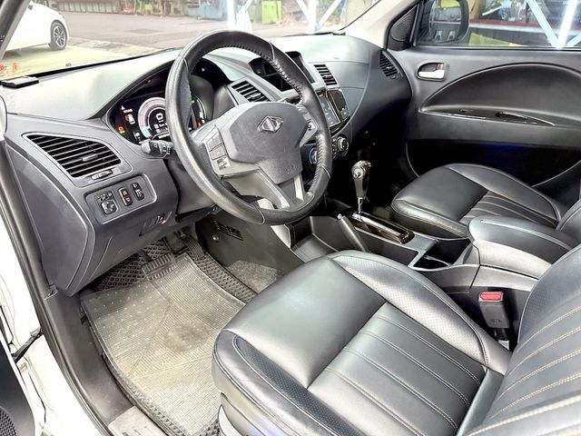 MITSUBISHI三菱 ZINGER  第13張相片