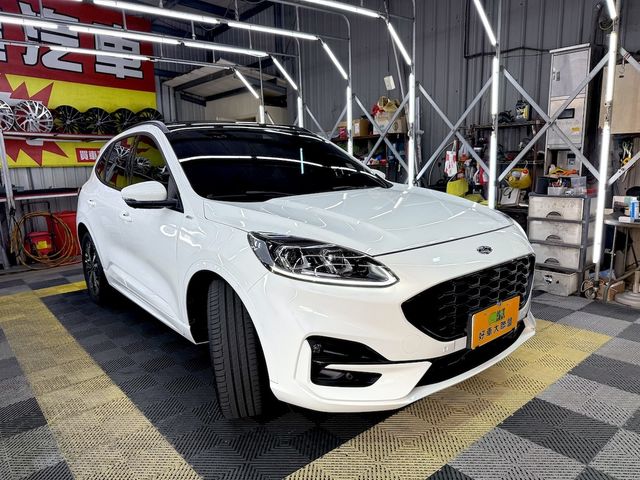 FORD福特 KUGA  第17張相片