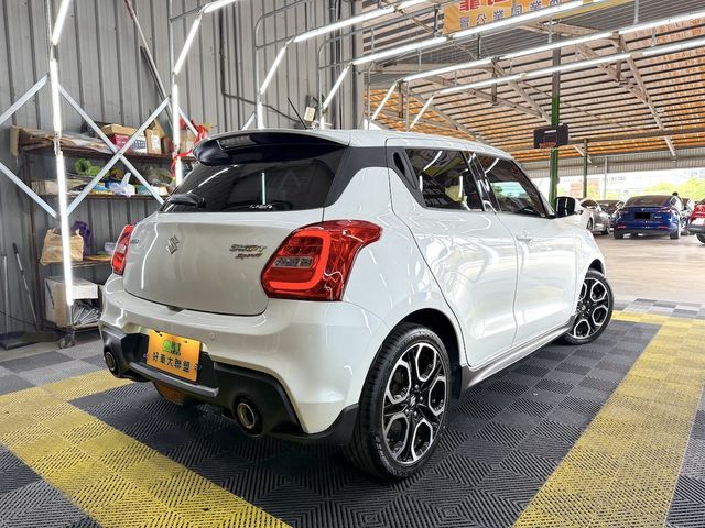 SUZUKI鈴木 SWIFT  第3張相片