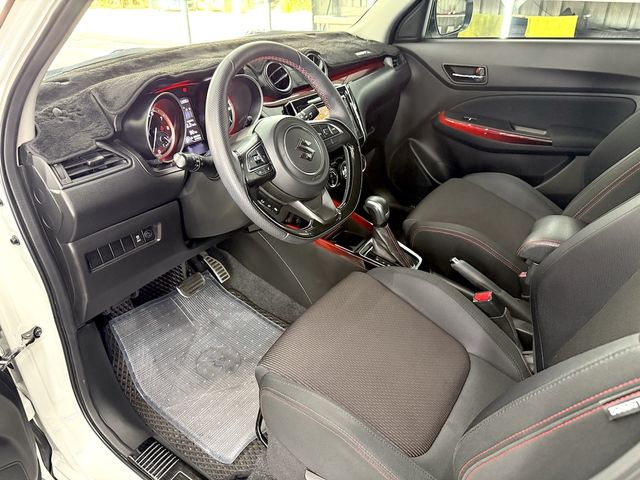 SUZUKI鈴木 SWIFT  第13張相片