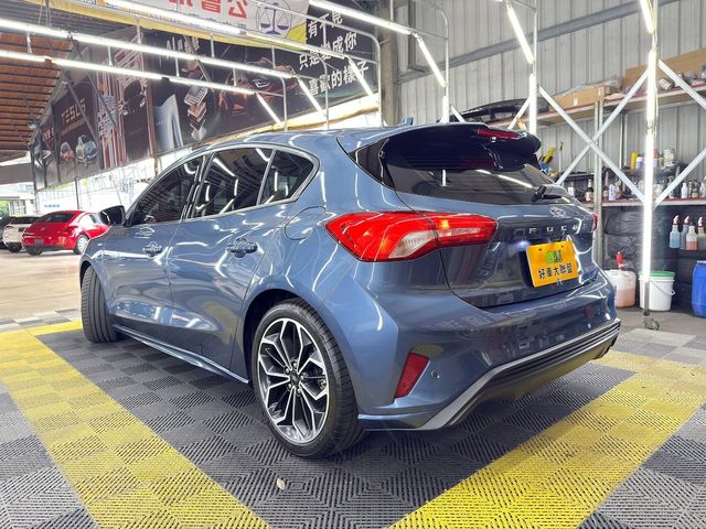 FORD福特 FOCUS  第18張相片