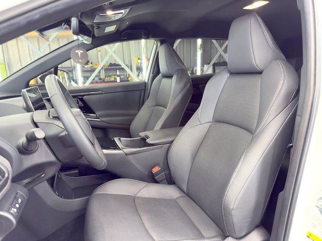 TOYOTA豐田 BZ4X  第6張相片