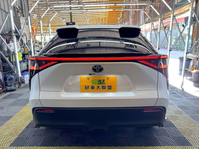 TOYOTA豐田 BZ4X  第12張相片
