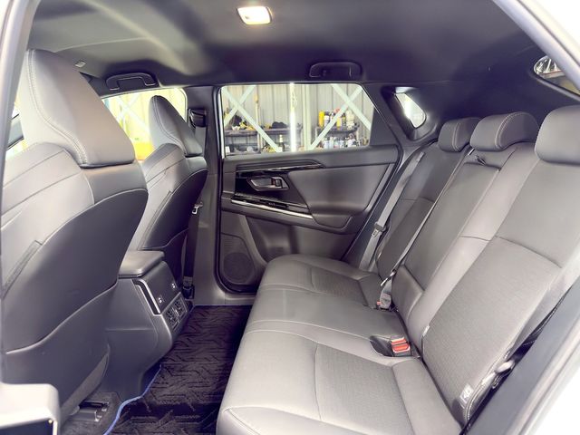 TOYOTA豐田 BZ4X  第14張相片