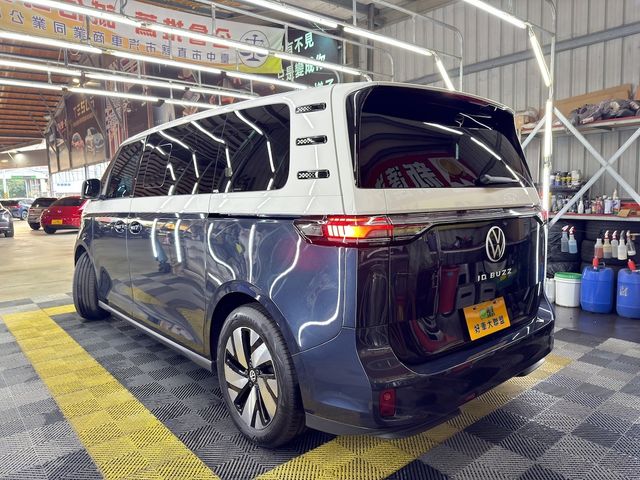 VOLKSWAGEN福斯 ID. Buzz  第18張相片