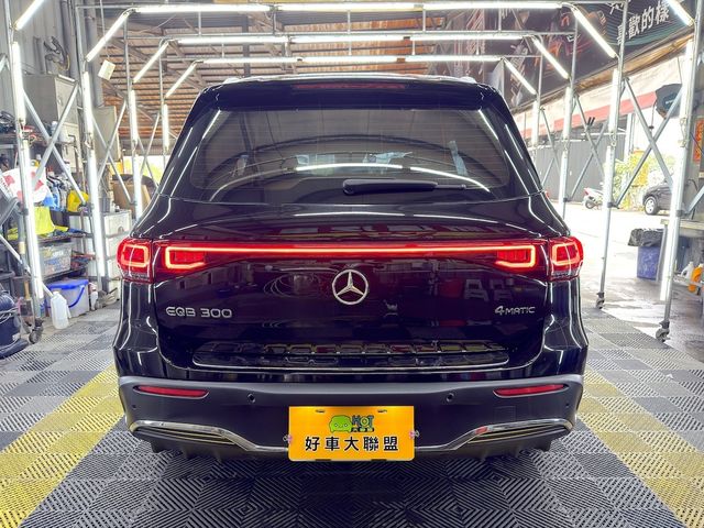 M-BENZ賓士 EQB300  第12張相片