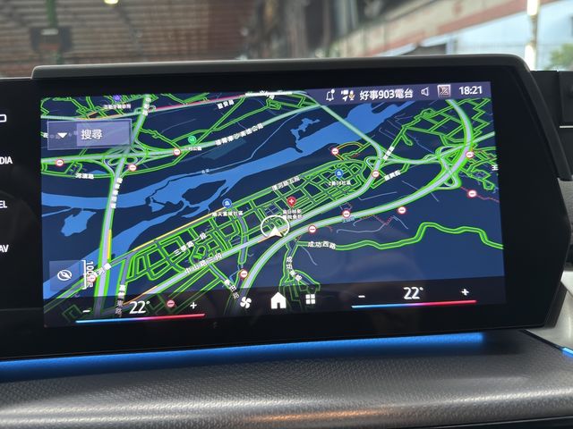 BMW寶馬 IX2 XDRIVE30  第4張相片