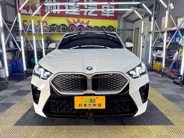 BMW寶馬 IX2 XDRIVE30  第11張相片