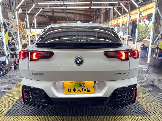 BMW寶馬 IX2 XDRIVE30  第12張相片