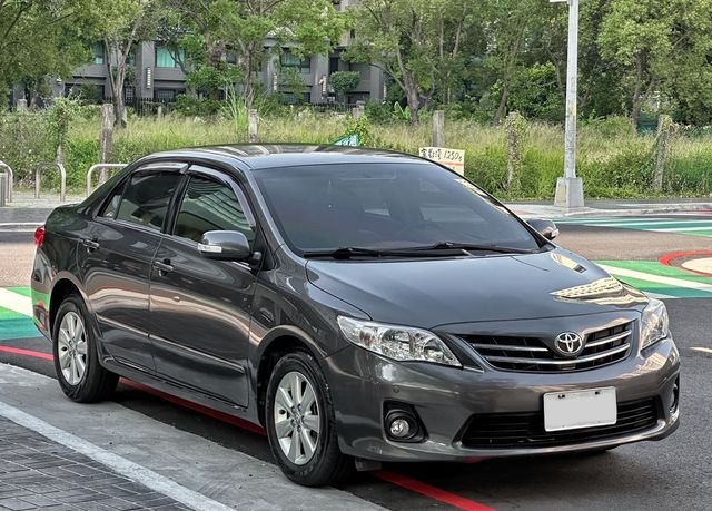 TOYOTA豐田 ALTIS  第1張相片
