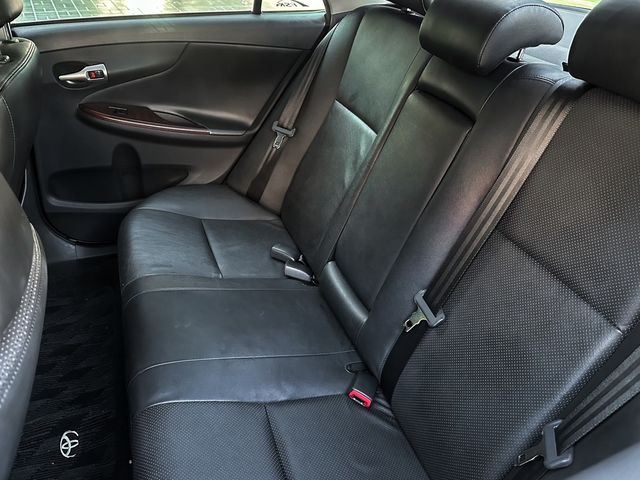 TOYOTA豐田 ALTIS  第5張相片