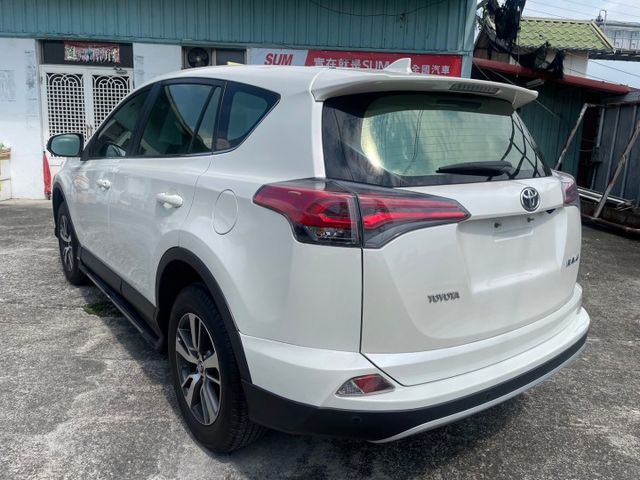 RAV4  第10張相片