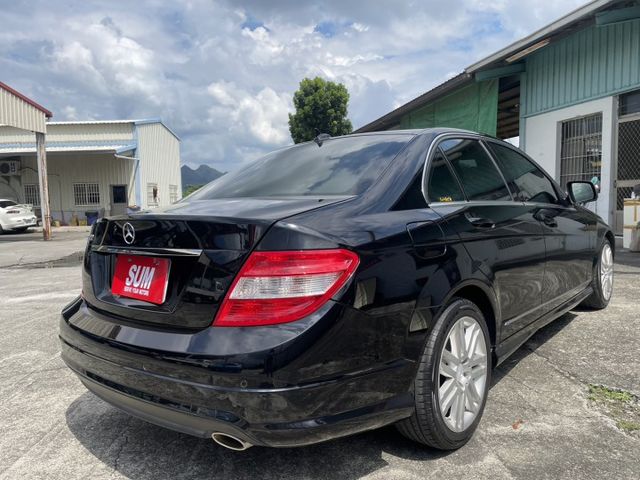 C-CLASS W204  第9張相片