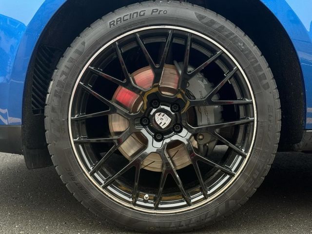 MACAN  第9張相片