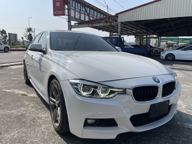 3 SERIES SEDAN F30  第2張相片