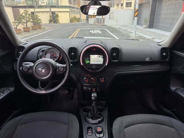 COUNTRYMAN  第2張相片
