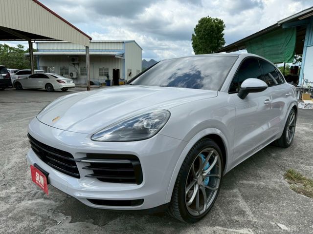 CAYENNE COUPE  第1張相片
