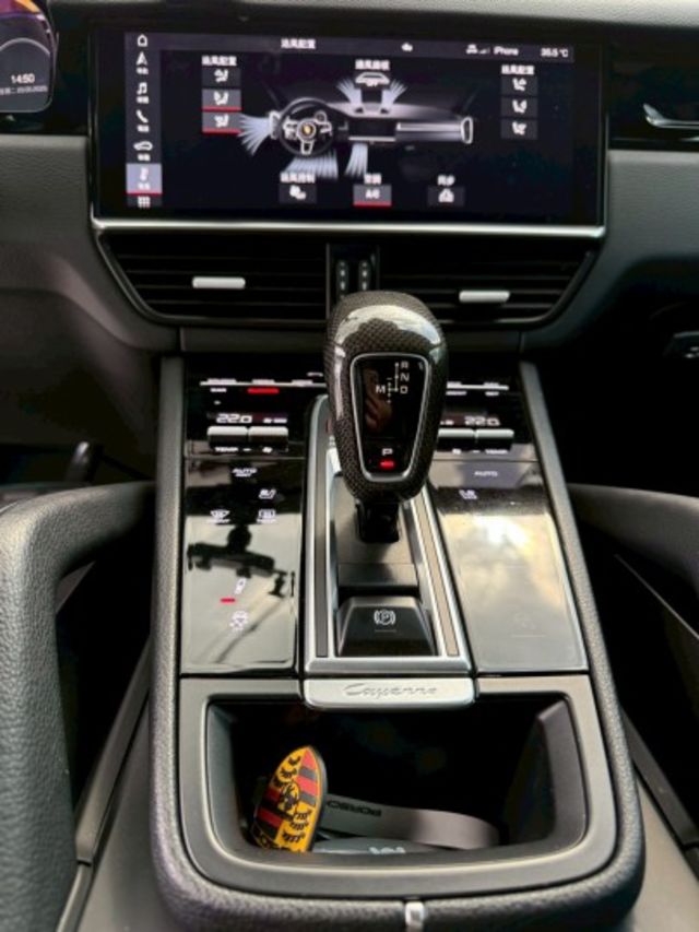 CAYENNE COUPE  第5張相片