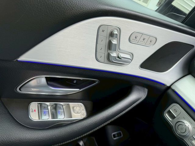 GLE-CLASS  第9張相片