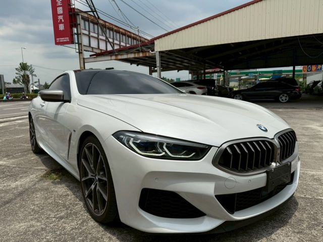 8 SERIES SEDAN G14  第2張相片