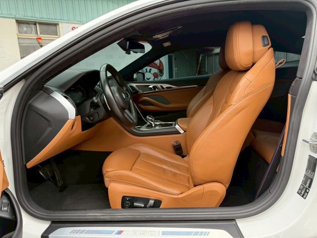 8 SERIES SEDAN G14  第6張相片