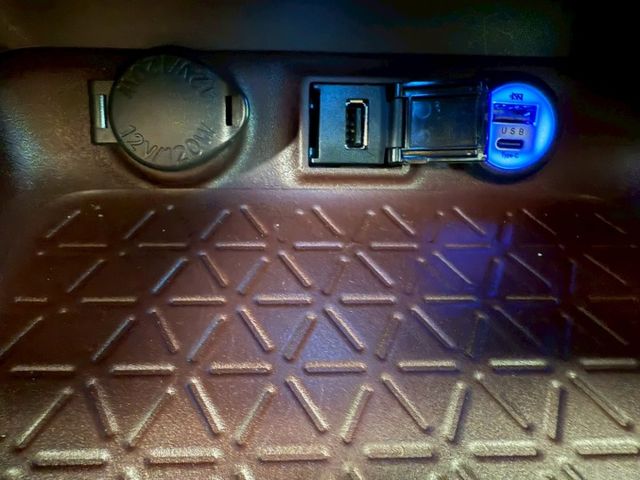 RAV4  第8張相片