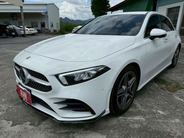 A-CLASS SEDAN V177  第1張相片