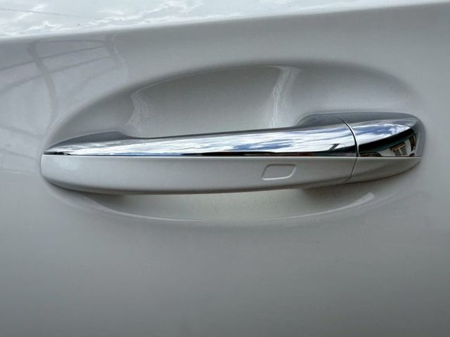 A-CLASS SEDAN V177  第3張相片